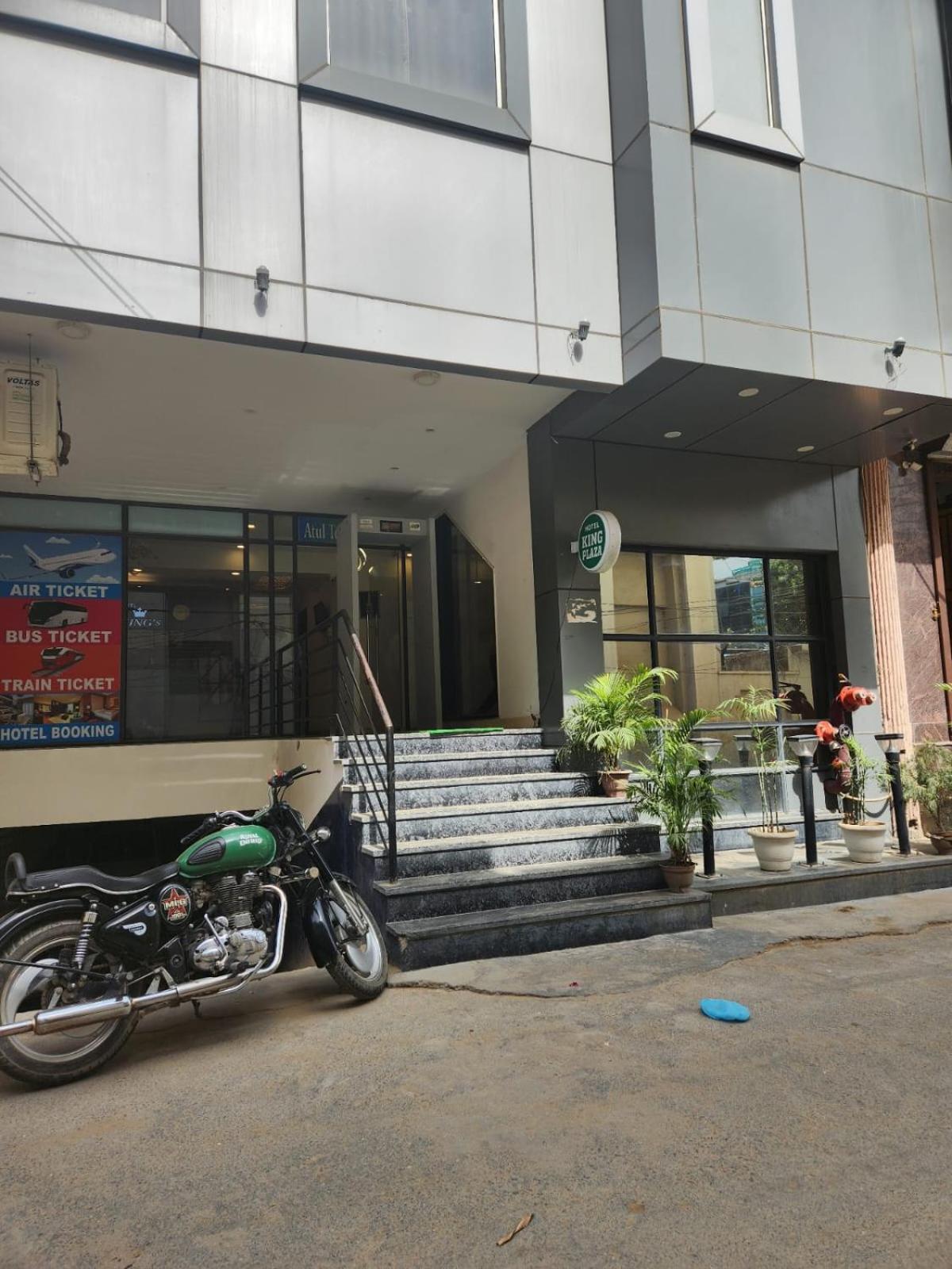 Hotel City Lite Near Igi Airport Ню Делхи Екстериор снимка